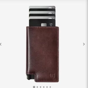 Ekster brown wallet *NEW IN WRAPPED*